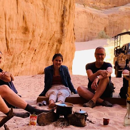 Wadi Rum Local Guide Exterior photo
