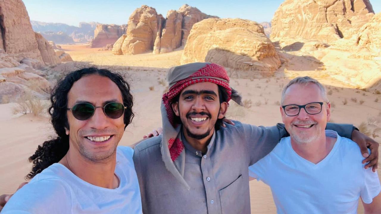 Wadi Rum Local Guide Exterior photo